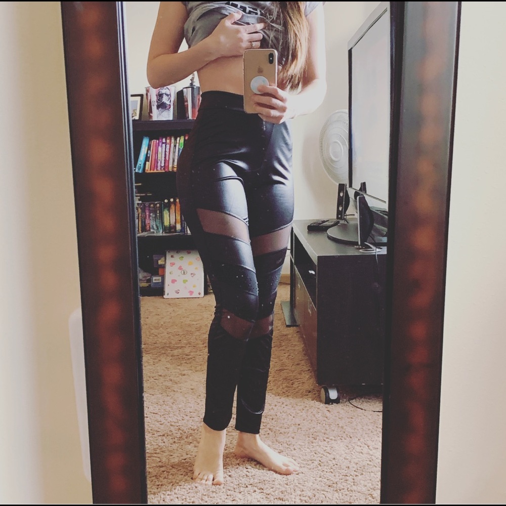NWOT faux leather leggings